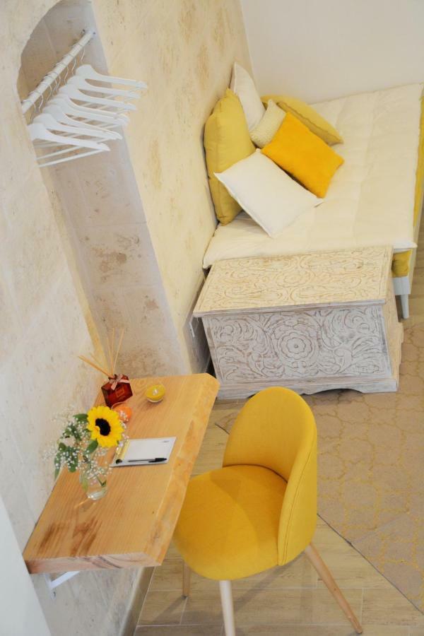 La Torretta Apartment วาเลนซาโน ภายนอก รูปภาพ